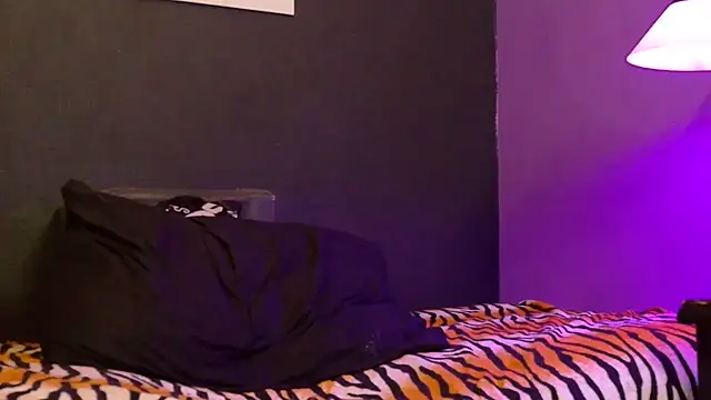 Karim_mansur XXX чат на живо