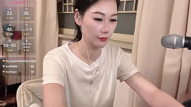 MuMu_20's Live XXX Chat