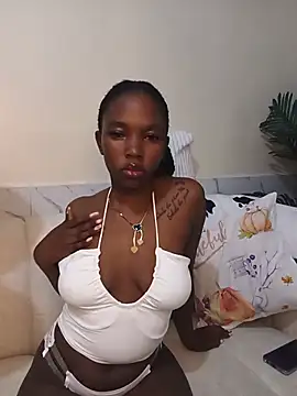 xhennah Adlı Modelin Canlı XXX Sohbeti
