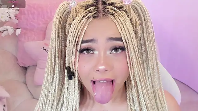 צ'אט XXX בשידור חי של conny__curly