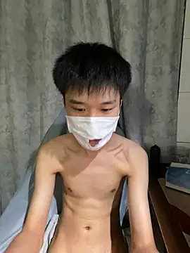 Zhang_yiovo 网络视讯表演