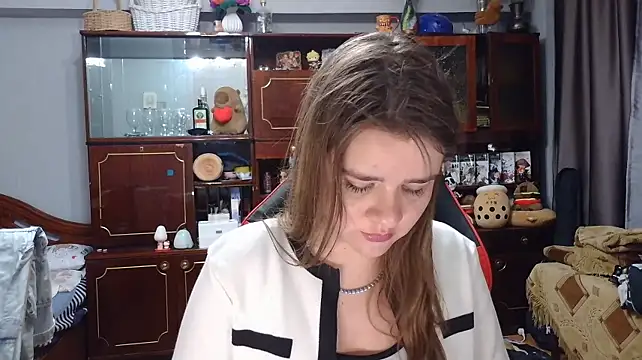 QueenBeatrice's Live XXX Chat
