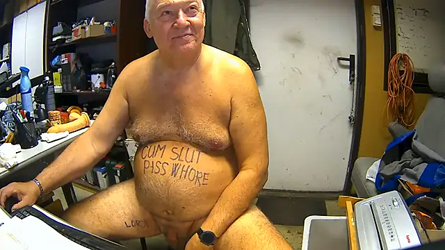 Czat XXX na żywo – kerzoolee57