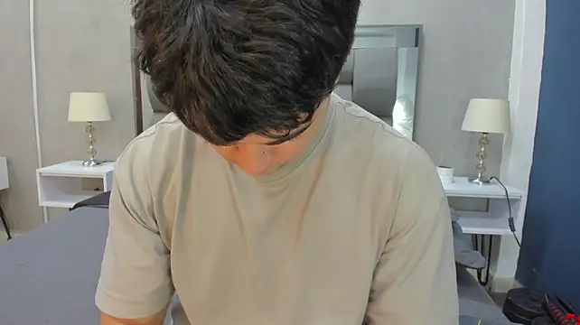 Charlie___Musk 现场XXX聊天
