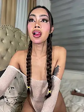 XXX chat uživo modela Innocent_yanixx69