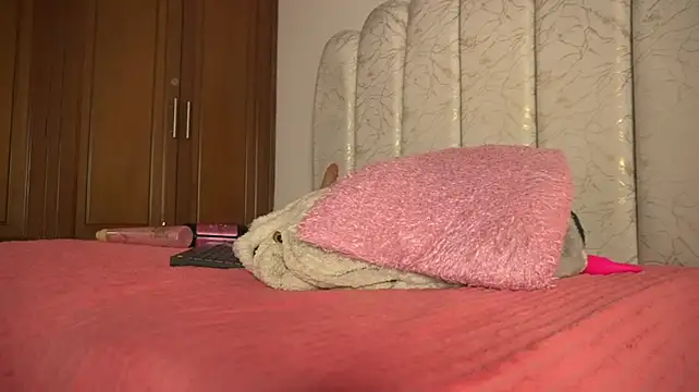 Czat XXX na żywo – pocahotass_11