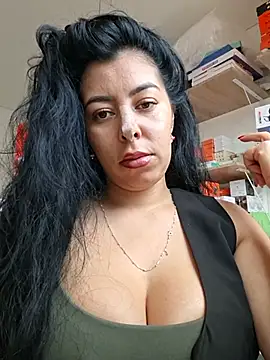 Luianna লাইভ XXX চ্যাট