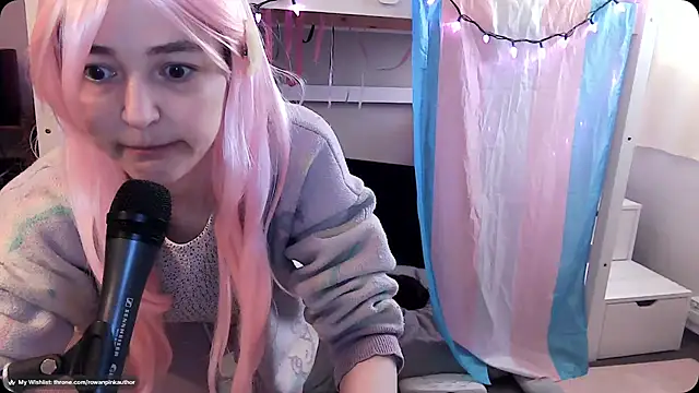 ThirstyKawaii Show in webcam