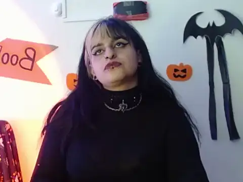ValkiriaFoX live XXX chat