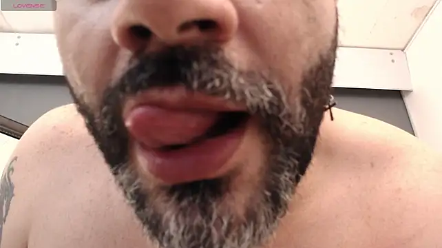 jonasbeards Live XXX-chat