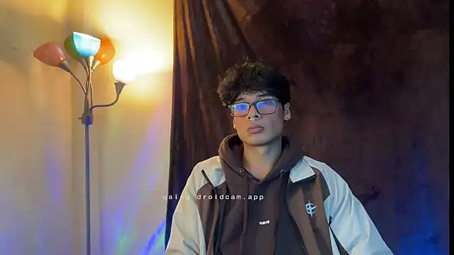 Czat XXX na żywo – maximo_2019