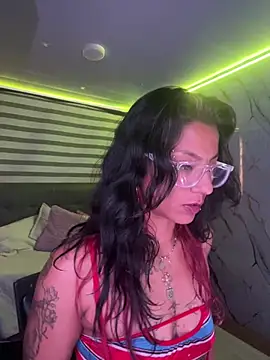 SamathaMay live XXX chat