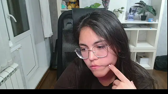 Anda_here Chat XXX in diretta
