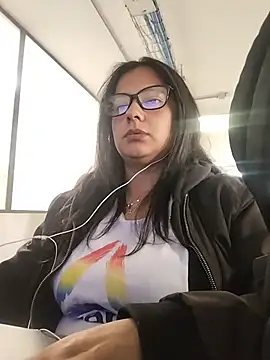 Chat +18 de brianna02 ao vivo