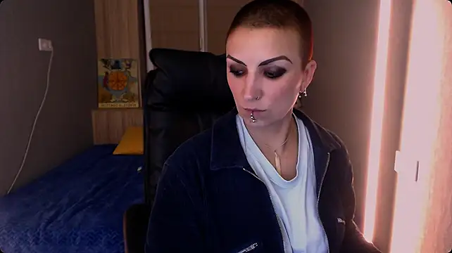 Sweet-n-Strong Live XXX-chat