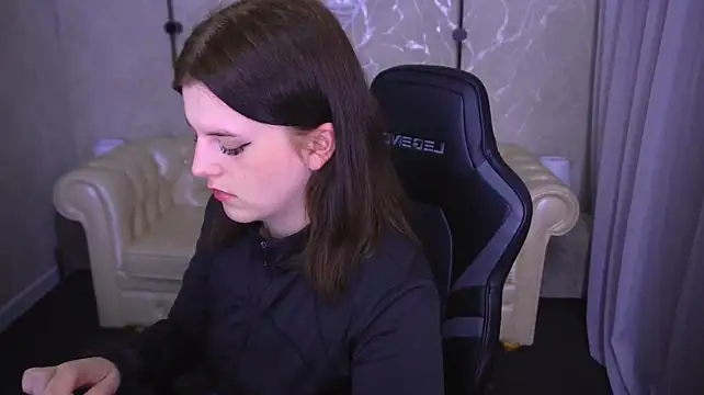 KristiFoxy Live XXX-Chat