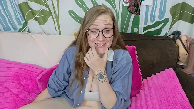 XXX chat uživo modela millie_rose_xo