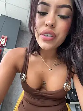 MystiqueXXX Live XXX-Chat