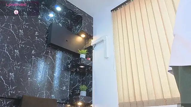 Alexander_ferre: онлайн-секс-чат