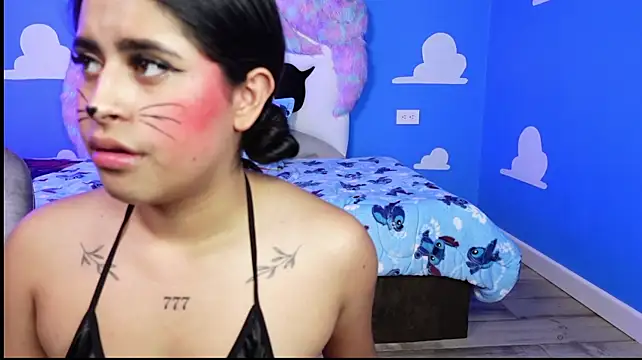 XXX chat uživo modela miss___anya