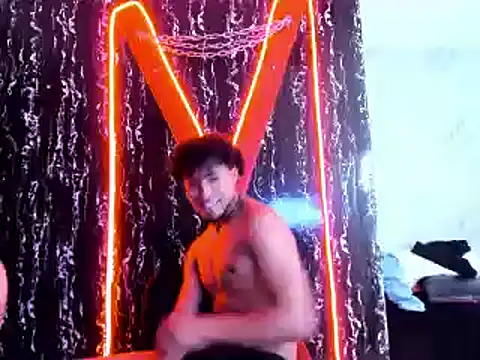 ECSTASYX2-23's Live XXX Chat