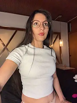 SaraSeduce7's Live XXX Chat