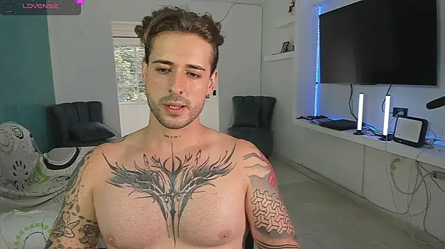 Ares_blue's Live XXX Chat