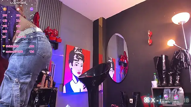 MissNicoleSds' Live XXX Chat