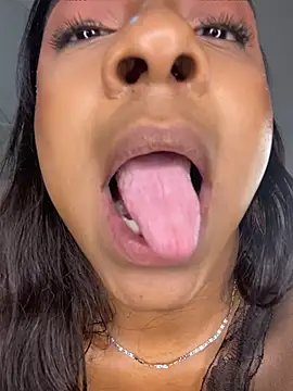 amara_queen_ Live XXX-Chat
