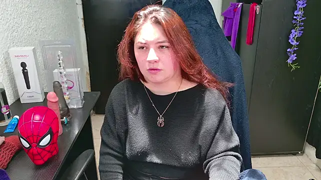 צ'אט XXX בשידור חי של ann_bronw