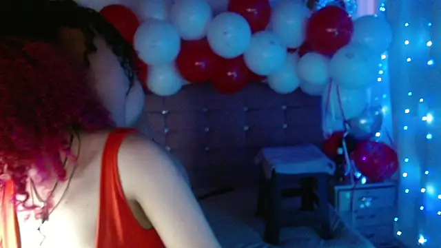 Chat XXX ao vivo de LITTLEJULES