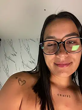 Val12777 Live XXX-chat