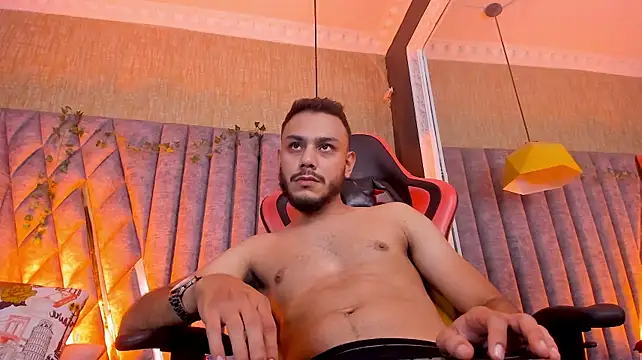 Boss_Domiinator – webcam-show