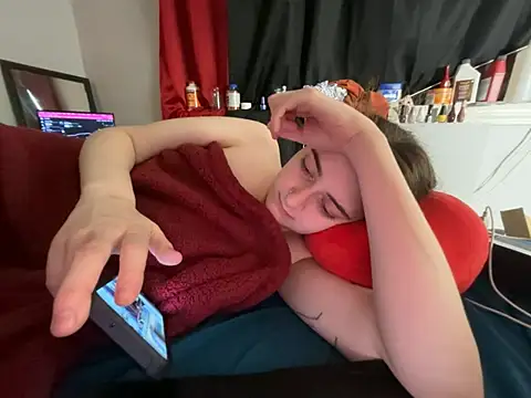 Snowbunnycake_131's Live XXX Chat