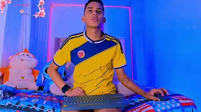 Živý XXX chat dilan_alfonzo