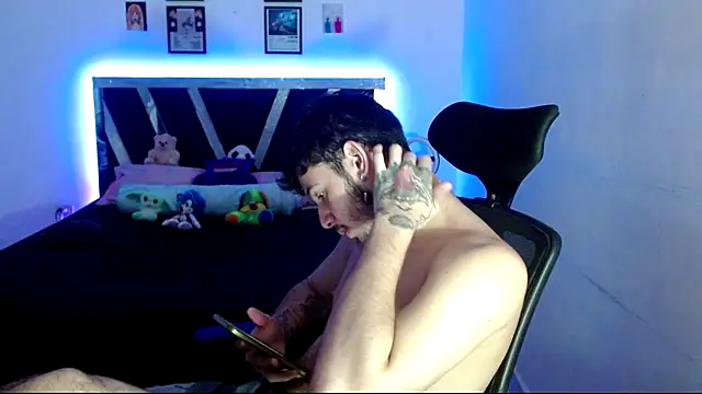 Sebasxxl12's Live XXX Chat