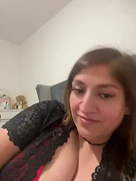 צ'אט XXX בשידור חי של Spicy-Kareena
