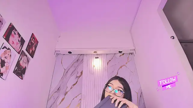Mhiaa_Sweet Adlı Modelin Canlı XXX Sohbeti
