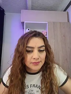 Chat +18 de Lu_perez ao vivo
