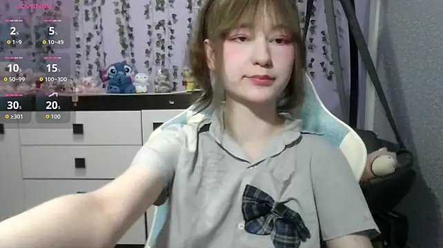 Yoonhee_ki's Live Chat Room