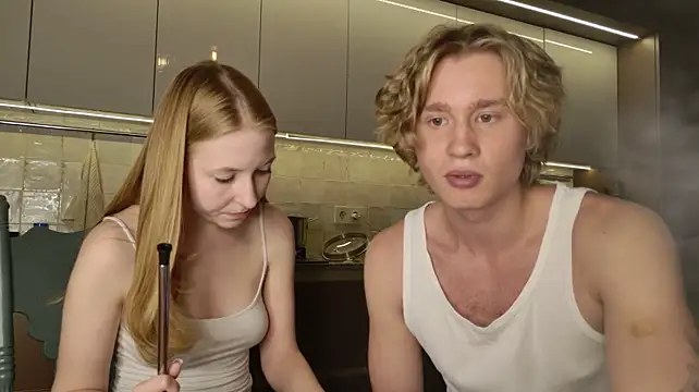 AliceStoneJhonyStone Chat XXX in diretta