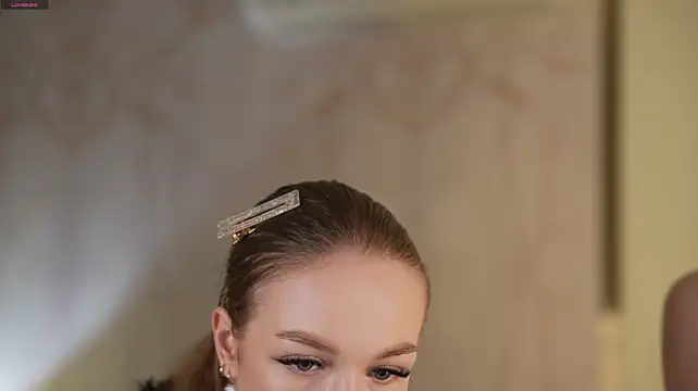 Czat XXX na żywo – Ella_054