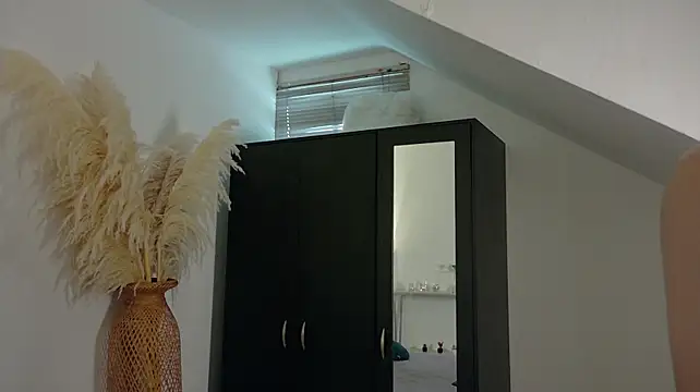 Monyel_Blake Live XXX-Chat