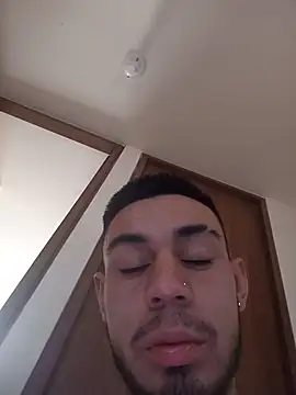 Taylor_DiamondBoy Chat XXX live