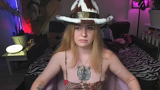 Alexa_Pirs' Live XXX Chat