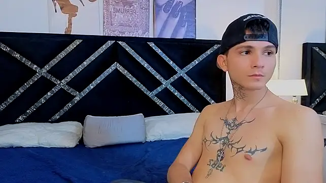 Axel_Ryder 라이브 XXX 채팅