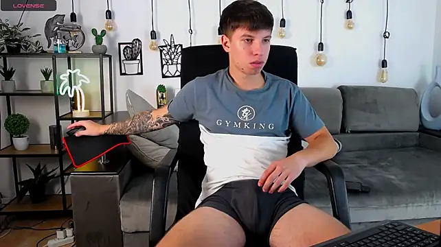 Chat +18 de ThomasEdisonn ao vivo