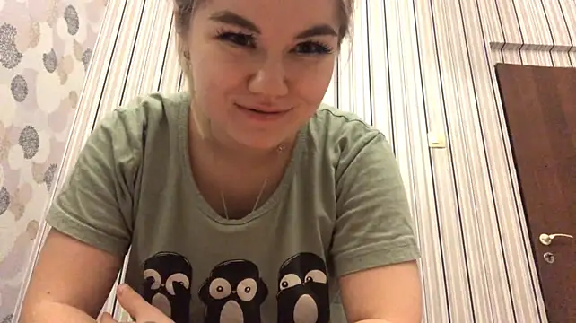 Chat +18 de ElizabethDibiase ao vivo