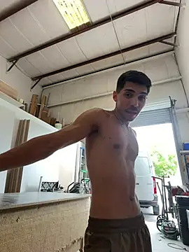 Chat +18 de WavyAlloy30 ao vivo