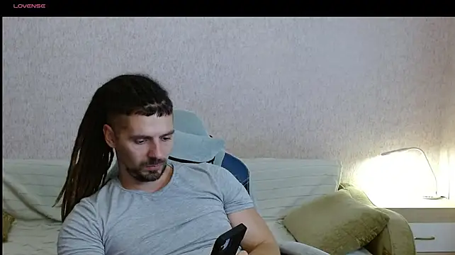 Aestheticguy101 Adlı Modelin Web Kamerası Şovu